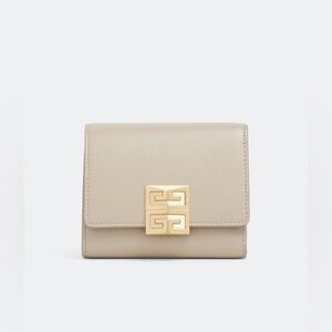 Givenchy 4G trifold wallet natural